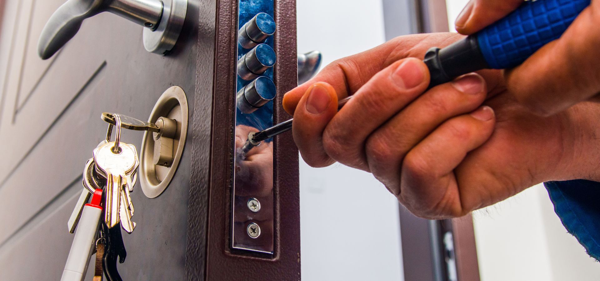 Tecnico specializzato in apertura porte blindate senza scasso a Lecce
