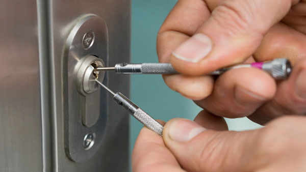 Pronto intervento porte blindate H24 attivo a Lecce e provincia